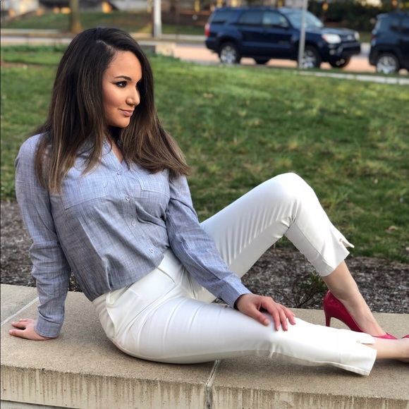 NWT Grey/blue button down blouse - Picture 2 of 3